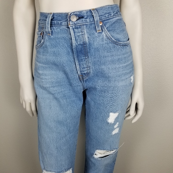 Levi's 501 Original Fit Rigid Denim Jeans in Athens Crown Medium Wash Size 28x30 - Picture 5 of 16